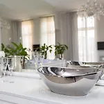 Sensual Luxury Private Jacuzzi & Sauna For Couples Apartamento *