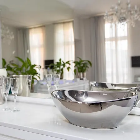 Old Town Prywatne Jacuzzi&sauna Apartament *