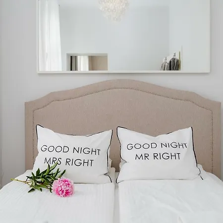 Apartament Old Town Prywatne Jacuzzi&sauna Poznań